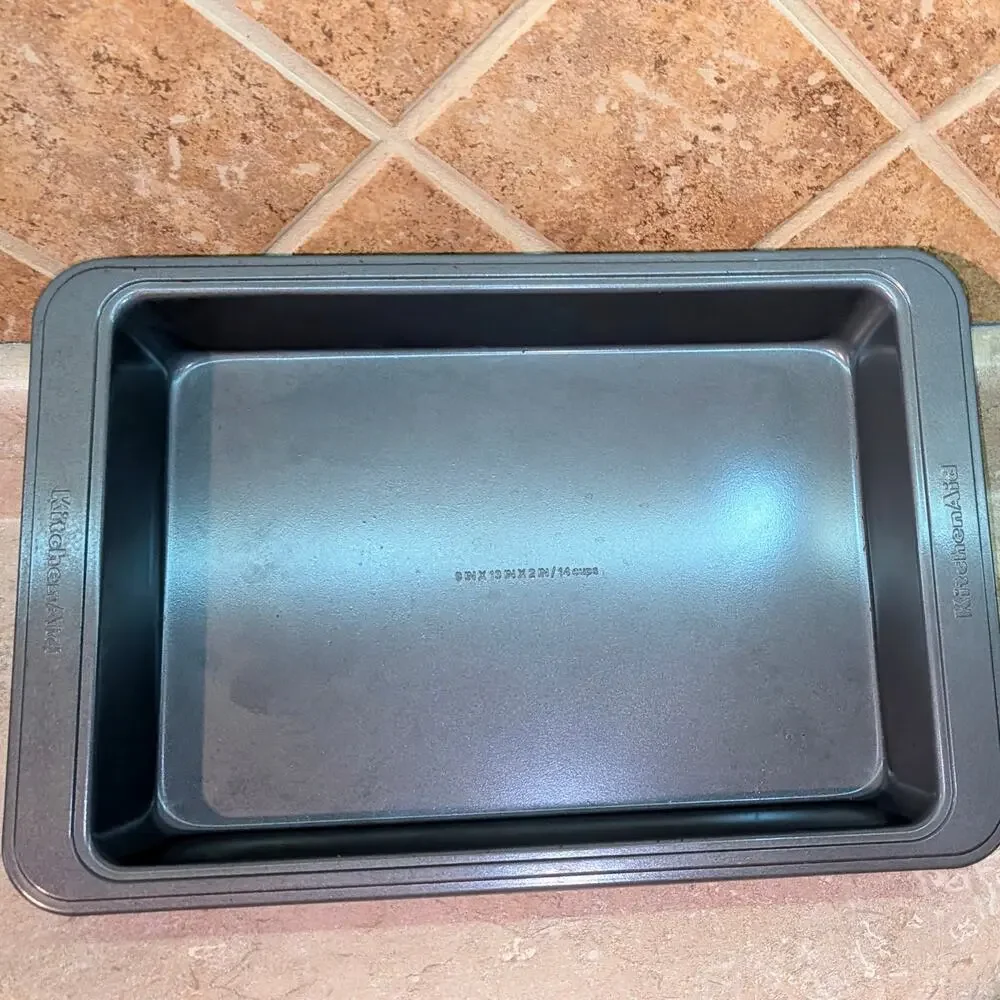 KitchenAid 4-Piece Nonstick Steel Bakeware Set - 9x13, 9x9, (2) 9